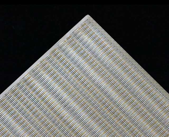 Laminated glass metal mesh