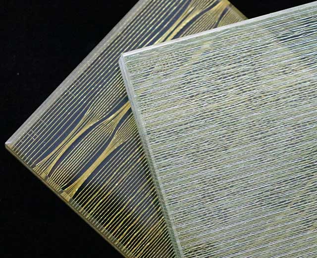 Laminated glass metal mesh