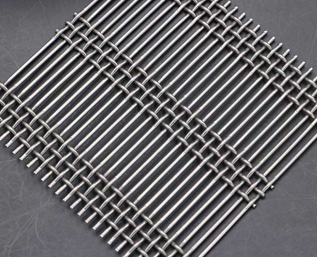 A widely used metal decorative net