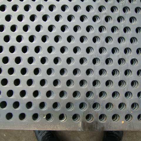 Features of Perforate Metal Mesh from Qunkun Metal China