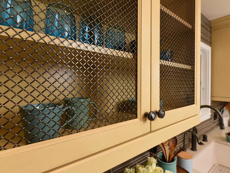 What Are the Best Materials and Weaves for Mesh Cabinet Door