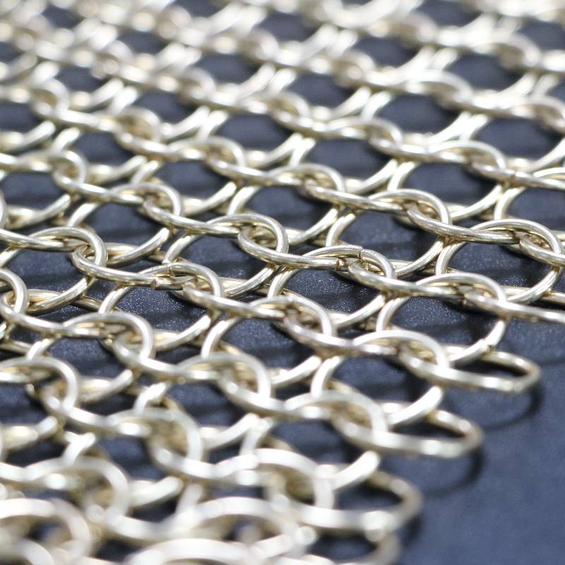 APPLICATION OF METAL CHAIN MAIL RING MESH CURTAIN  FROM QUNK