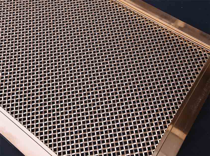 Architectural Woven Mesh: Creating Focal Points in Interior Spaces