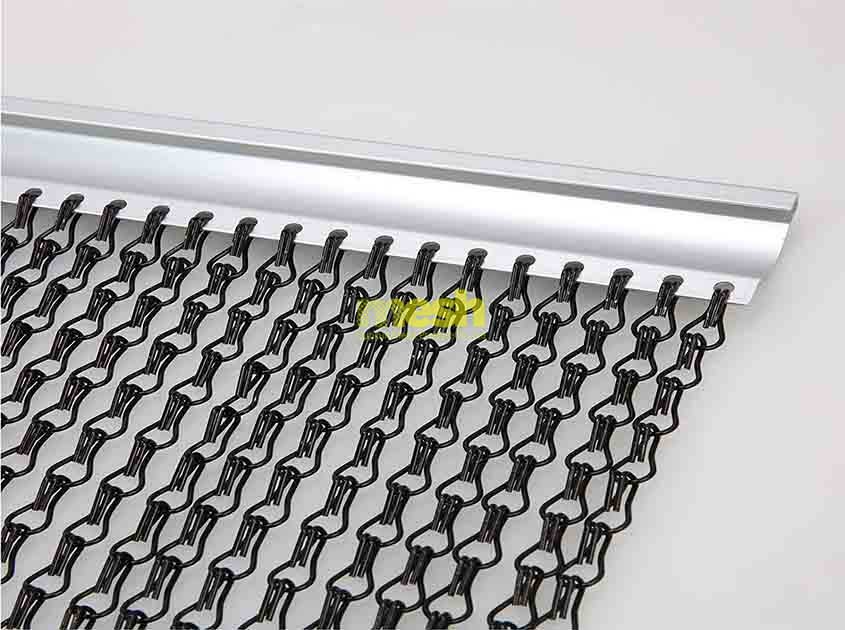 Can Chain Link Curtain be integrated with lighting systems for visual effects