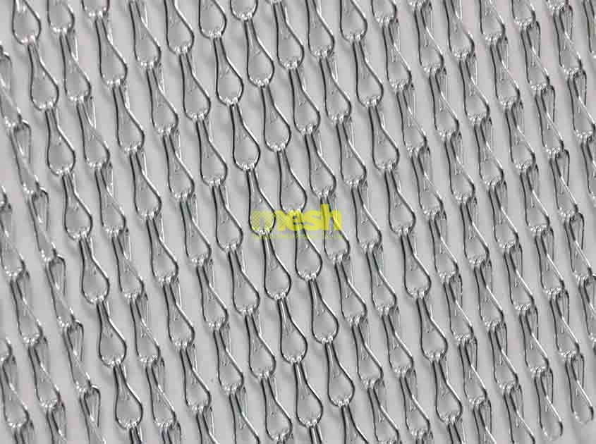 How does Chain Link Curtain contribute to sustainable design practices