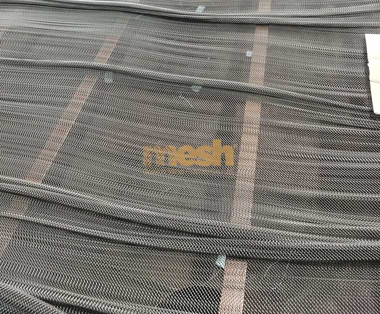 Metal roller shutter mesh: weaving the perfect combination of beauty and function