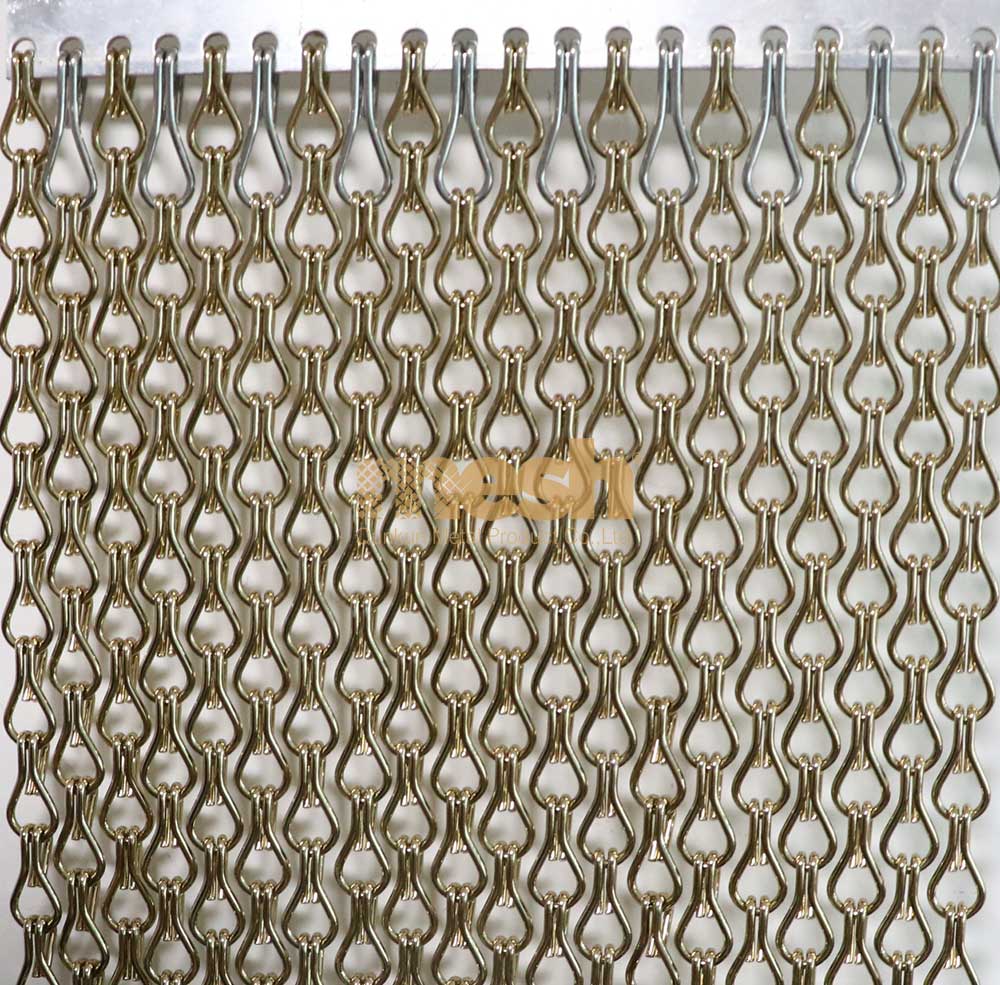 Chain Link Curtain: A Bold Statement in Industrial Chic Decor