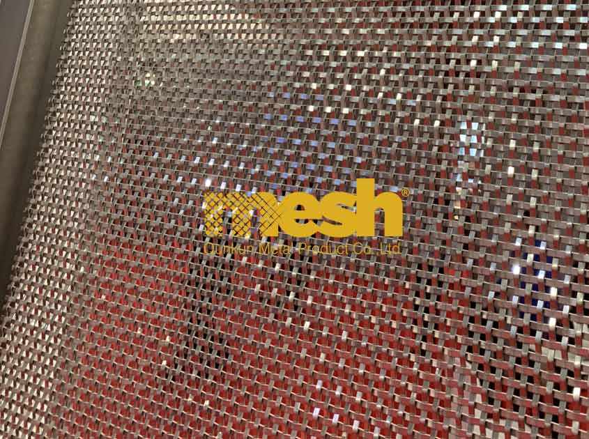 Do you know about metal woven decorative wire mesh?